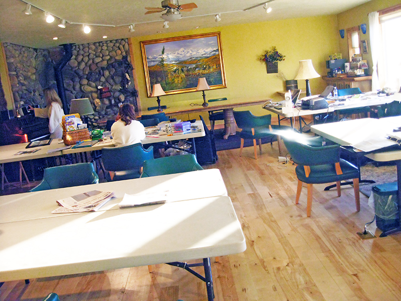 Traditional scrapbooking retreat in Alaska, 2007 — the social side of paper crafting